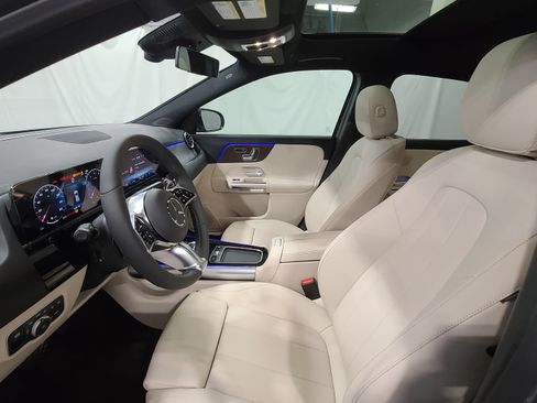 New 2026 Mercedes-Benz GLA 250 4MATIC image 14