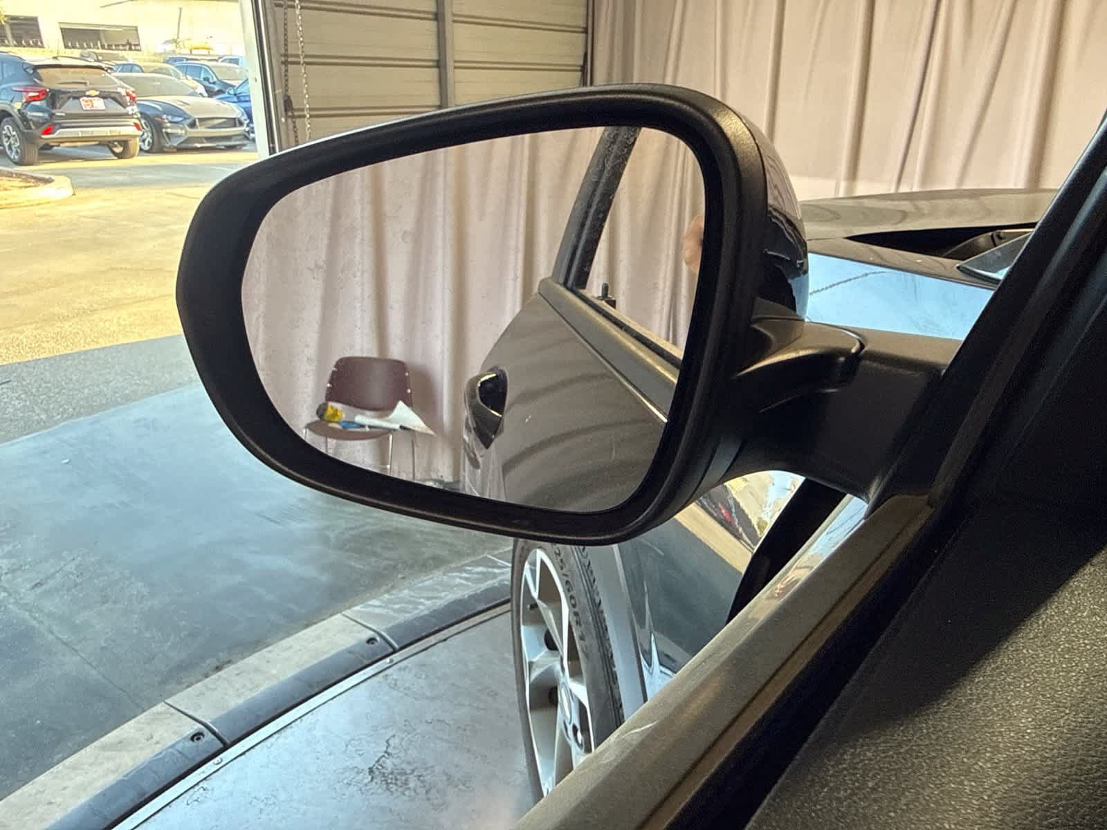 Used 2024 Chevrolet Trax LT FWD image 19