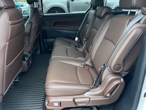 Certified 2025 Honda Odyssey Touring image 23