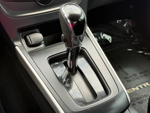 Used 2018 Nissan Sentra SV FWD image 26