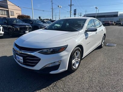Used 2024 Chevrolet Malibu LT