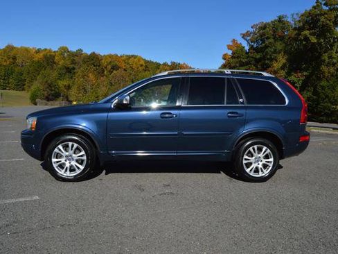 Used 2014 Volvo XC90 3.2 w/ Climate Package image 3