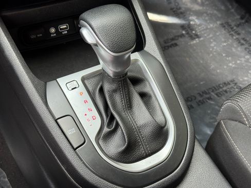 Used 2021 Kia Forte LXS FWD image 26