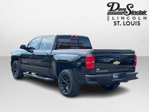 Used 2018 Chevrolet Silverado 1500 LT w/ All Star Edition AWD/4WD image 5
