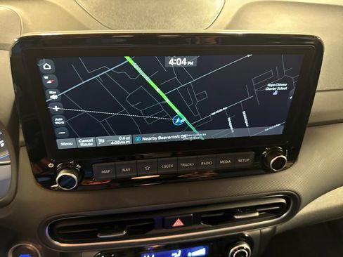 Used 2023 Hyundai Kona SEL w/ Convenience Package image 17