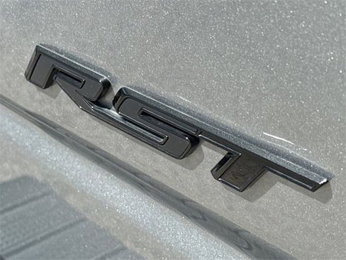 Used 2024 Chevrolet Silverado 1500 RST image 11