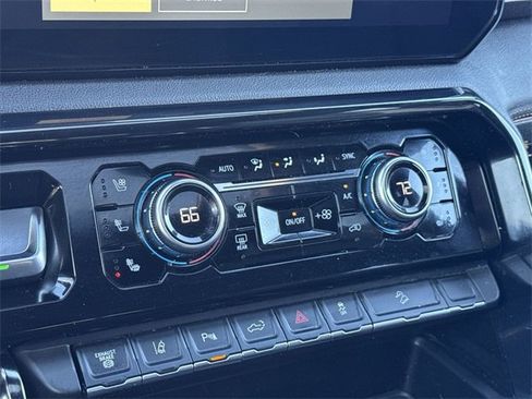 Used 2024 GMC Sierra 2500 AT4 w/ AT4 Premium Plus Package image 19