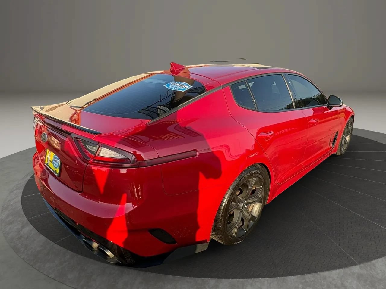 Used 2018 Kia Stinger GT2 AWD/4WD image 5