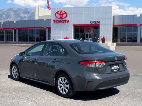 Used 2024 Toyota Corolla LE FWD image 5