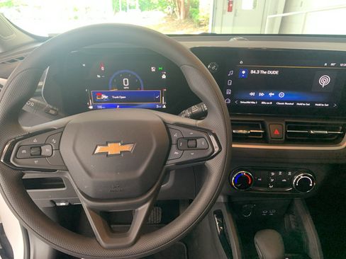 New 2026 Chevrolet TrailBlazer LS w/ LS Convenience Package FWD image 14