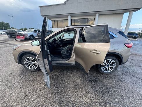 Used 2021 Ford Escape SEL AWD/4WD image 4