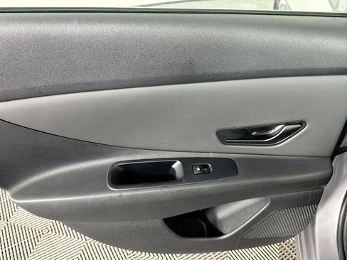 Used 2026 Hyundai Elantra Sport FWD image 25