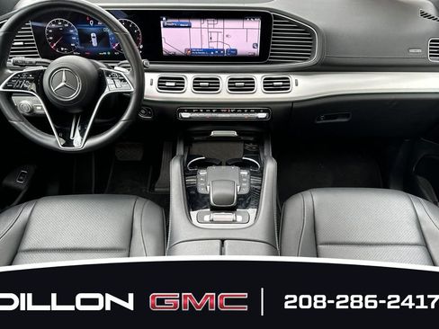 Used 2024 Mercedes-Benz GLS 450 4MATIC image 13