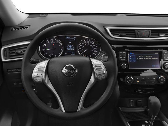 Used 2016 Nissan Rogue SV AWD/4WD image 9