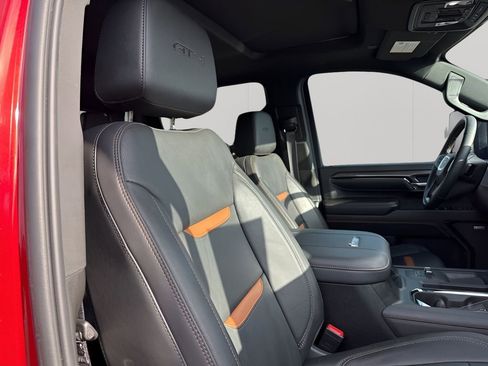 Used 2024 GMC Sierra 2500 AT4 w/ AT4 Premium Plus Package image 15