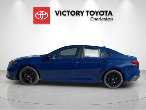 New 2026 Toyota Camry SE FWD image 2