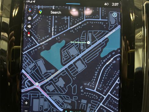 Certified 2023 Volvo XC60 B5 Core w/ Climate Package image 25