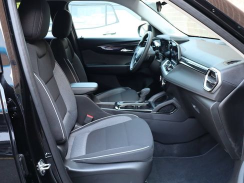 Certified 2026 Chevrolet TrailBlazer LT AWD/4WD image 37