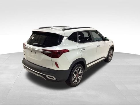 Certified 2022 Kia Seltos SX image 9