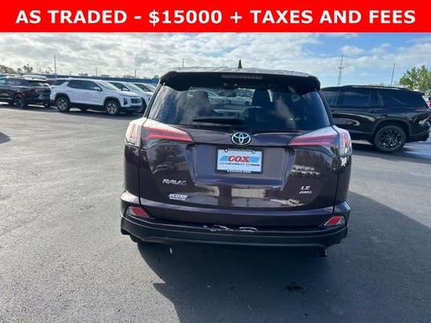 Used 2018 Toyota RAV4 LE w/ All Weather Liner Package image 5