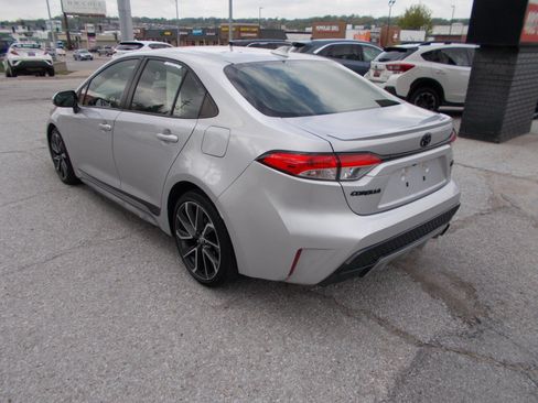 Used 2022 Toyota Corolla SE FWD image 7