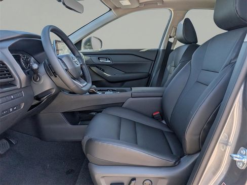 New 2026 Nissan Rogue SV image 17