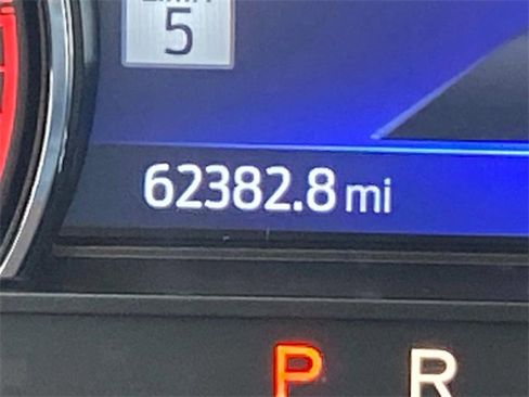 Used 2023 Ford Explorer Limited w/ Equipment Group 301A image 18