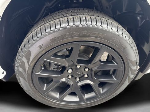 New 2026 RAM 1500 Laramie w/ Night Edition image 32