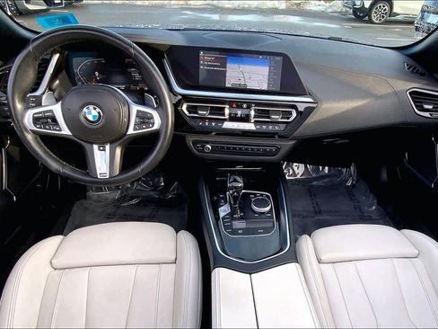 Used 2023 BMW Z4 sDrive30i w/ Premium Package image 15