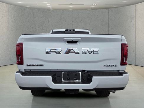 New 2026 RAM 2500 Laramie AWD/4WD image 5