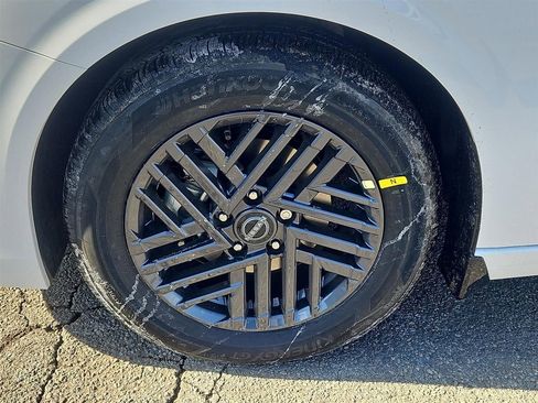 New 2026 Nissan Sentra SV w/ SV Convenience Package image 4