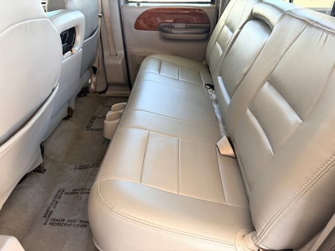 Used 2002 Ford F350 Lariat image 14