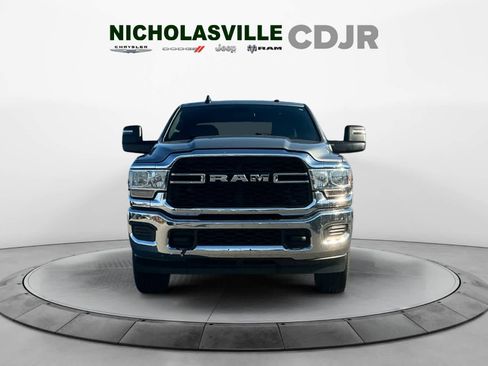 Used 2024 RAM 3500 Tradesman w/ Chrome Appearance Group image 8