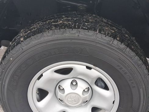 Used 2023 Toyota Tacoma SR image 11