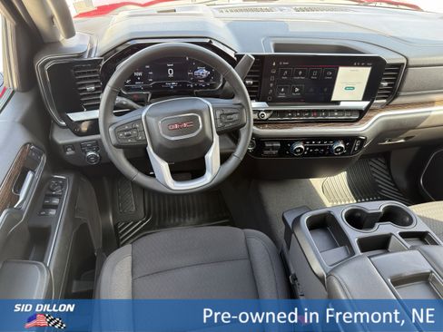 Used 2024 GMC Sierra 1500 Elevation AWD/4WD image 8