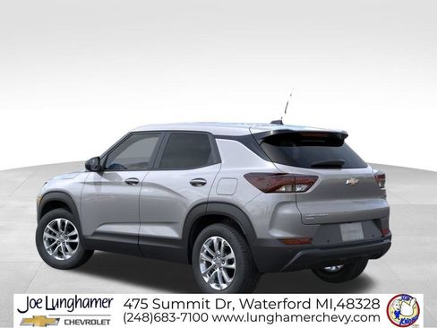 New 2026 Chevrolet TrailBlazer LS w/ LS Convenience Package AWD/4WD image 3