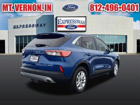 Used 2022 Ford Escape SE image 7