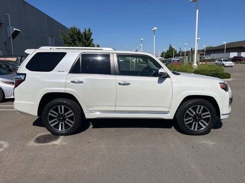 Used 2021 Toyota 4Runner Limited AWD/4WD image 4