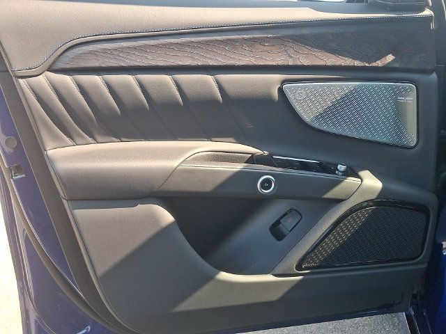 Certified 2025 Maserati Grecale Modena AWD/4WD image 31