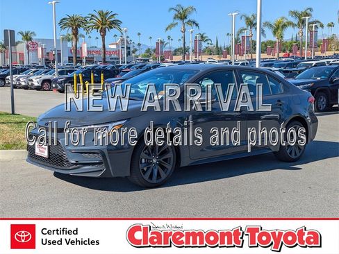 Certified 2026 Toyota Corolla SE image 1