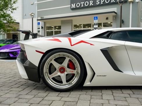 Used 2016 Lamborghini Aventador LP 750-4 Superveloce AWD/4WD image 31