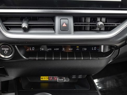 Used 2023 Lexus UX 250h AWD w/ Accessory Package (Z1) image 19