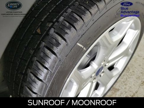 Certified 2019 Ford Escape Titanium AWD/4WD image 12