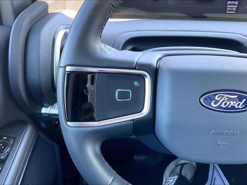 Certified 2025 Ford Expedition Max Active AWD/4WD image 17