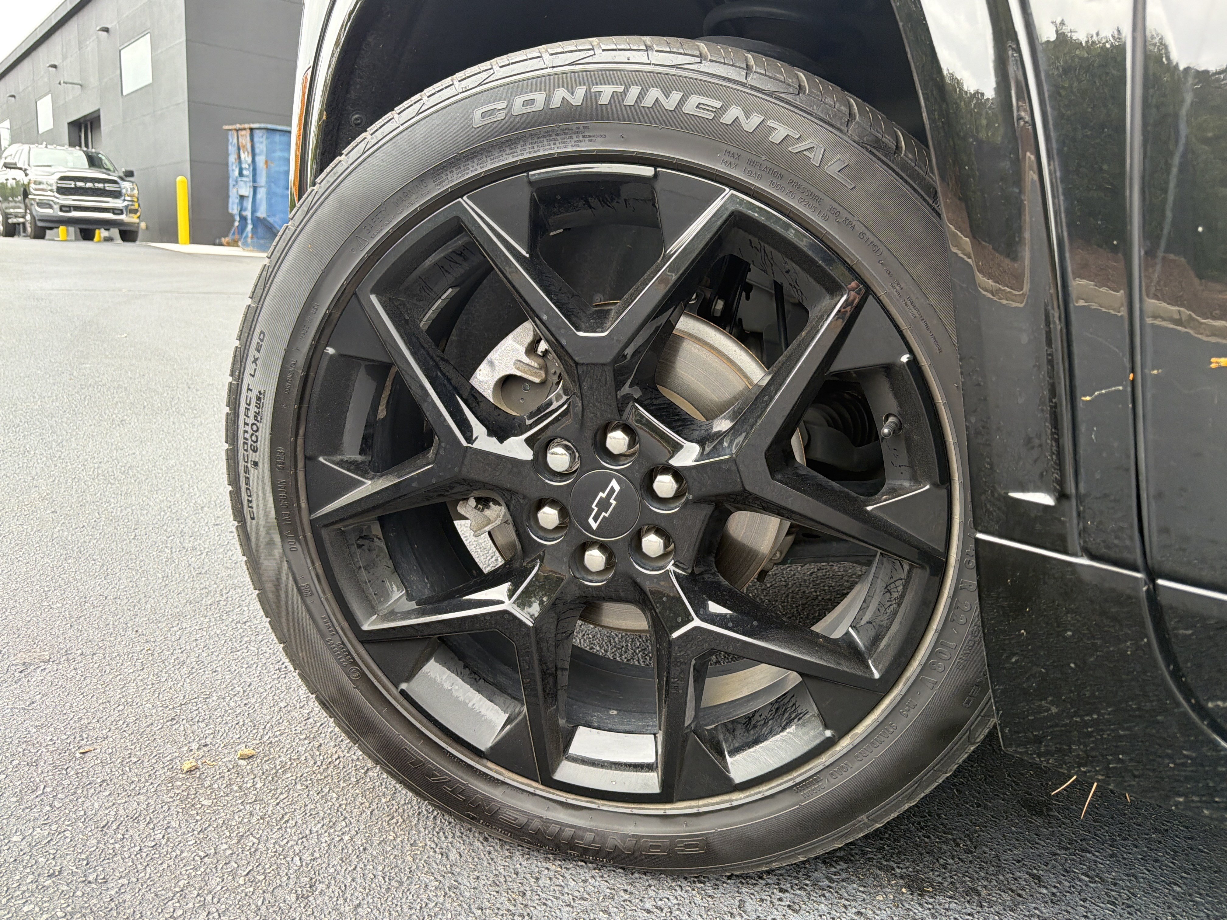 Used 2024 Chevrolet Traverse RS AWD/4WD image 11