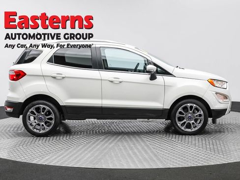 Used 2021 Ford EcoSport Titanium image 4