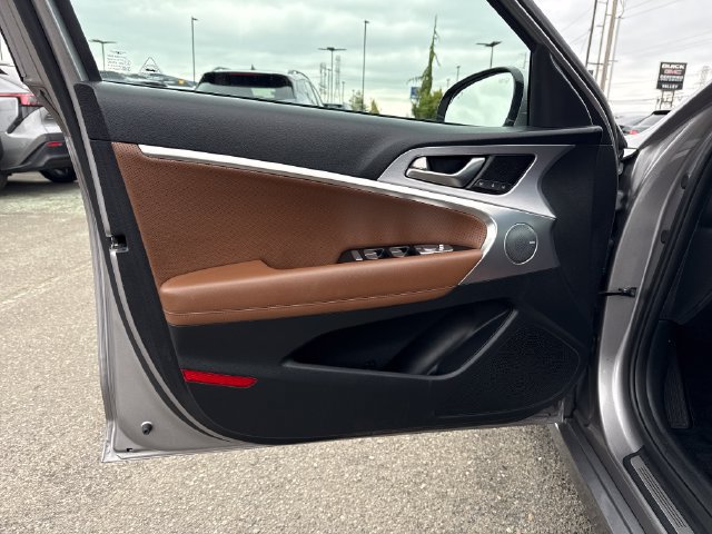 Used 2020 Genesis G70 2.0T w/ Elite Package AWD/4WD image 15