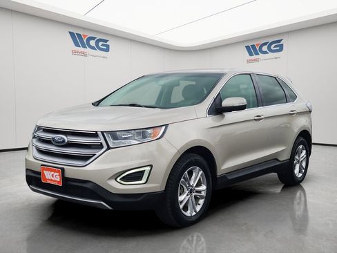Used 2017 Ford Edge SEL w/ Equipment Group 201A AWD/4WD image 5