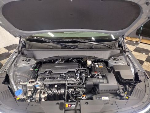 New 2026 Hyundai Kona SE image 3