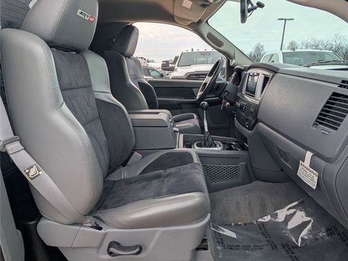 Used 2006 Dodge Ram 1500 Truck 2WD Regular Cab w/ Communication Pkg image 14